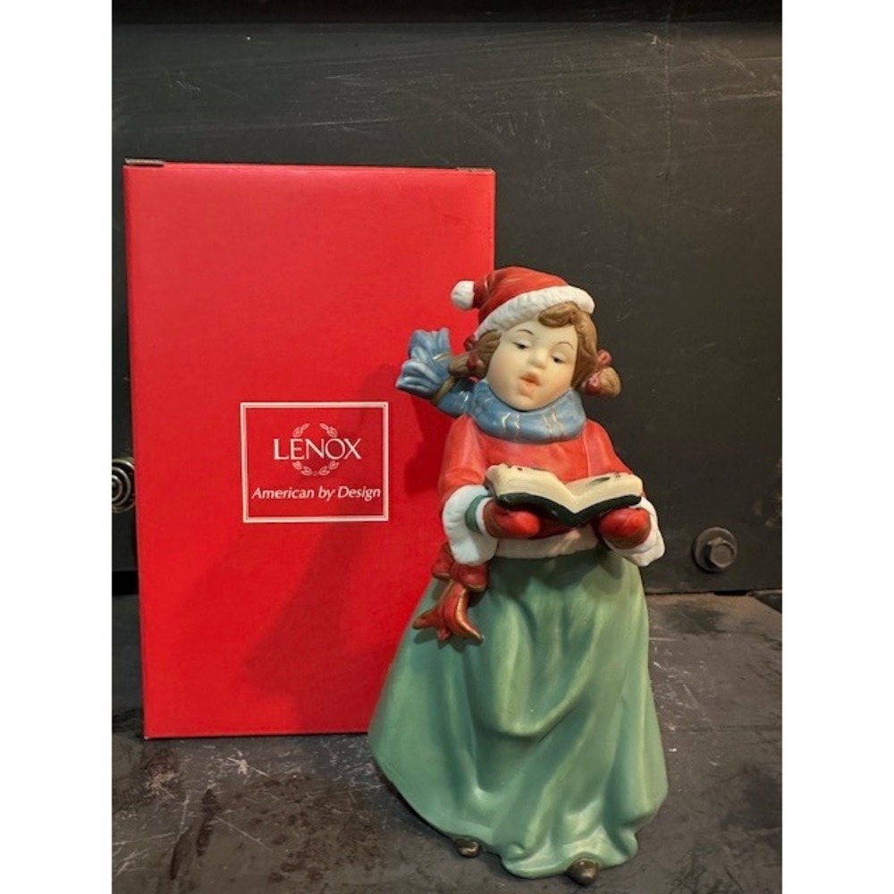 Lenox Carolers Little Girl Figurine Christmas Holiday Decor‎ Porcelain 827007